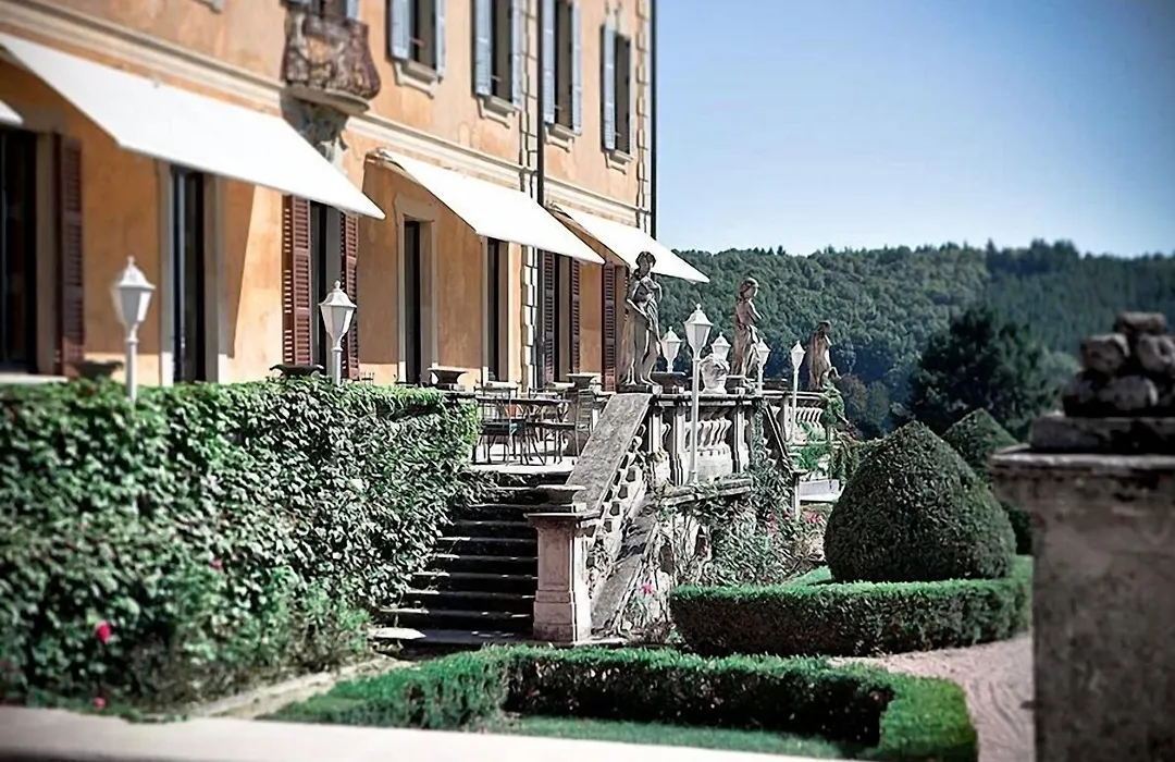SHG Villa Porro Pirelli-1